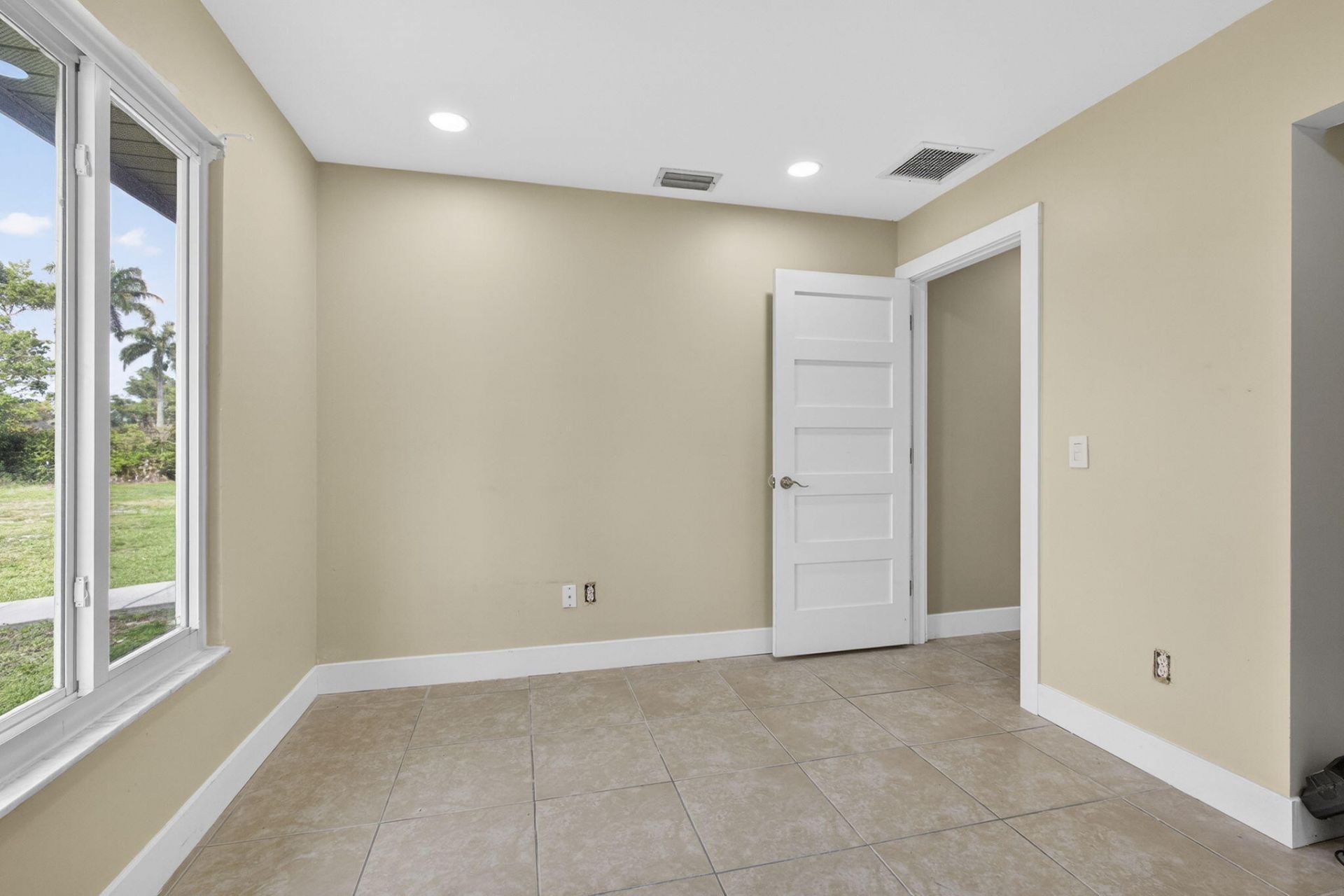 12944 N 68th St Street N, The Acreage, FL 33412 Photo