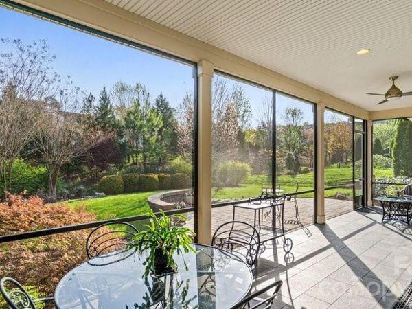 1225 Greenland Drive , Denver, NC 28037