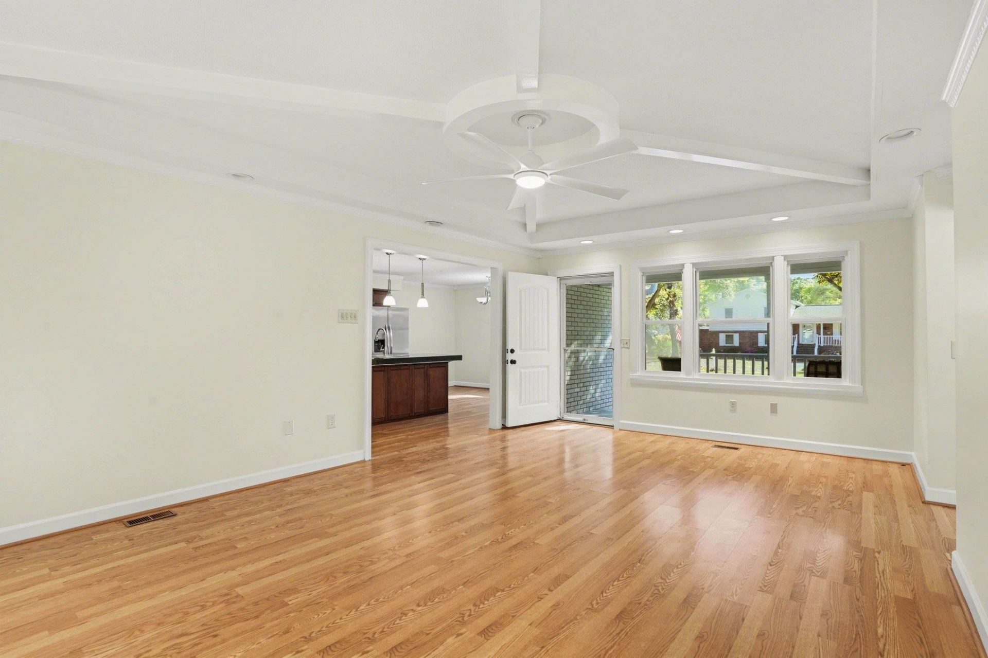 620 8th Ave. S Photo 11