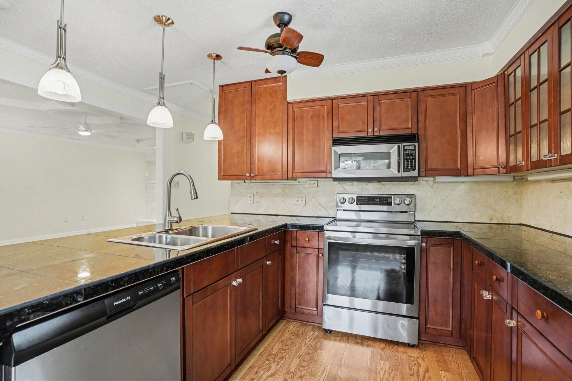 620 8th Ave. S Photo 13