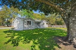 620 8th Ave. S photo 4