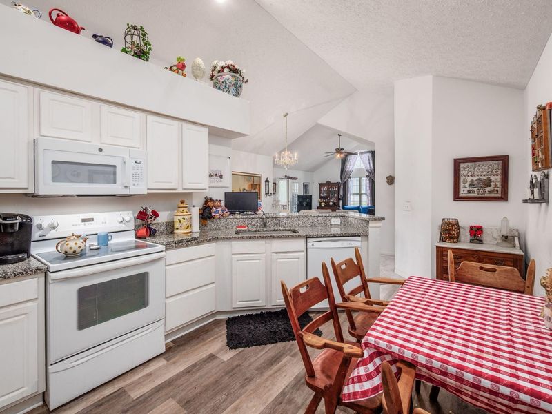 3721 Orchard Way , Powell, OH 43065 Photo 23