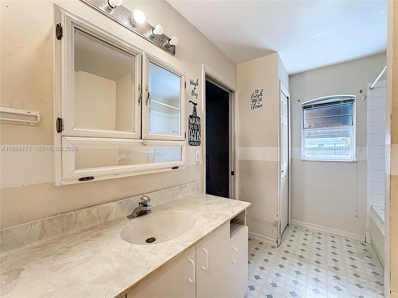 701 SW Amber Ter, Port Saint Lucie, FL 34953 Photo