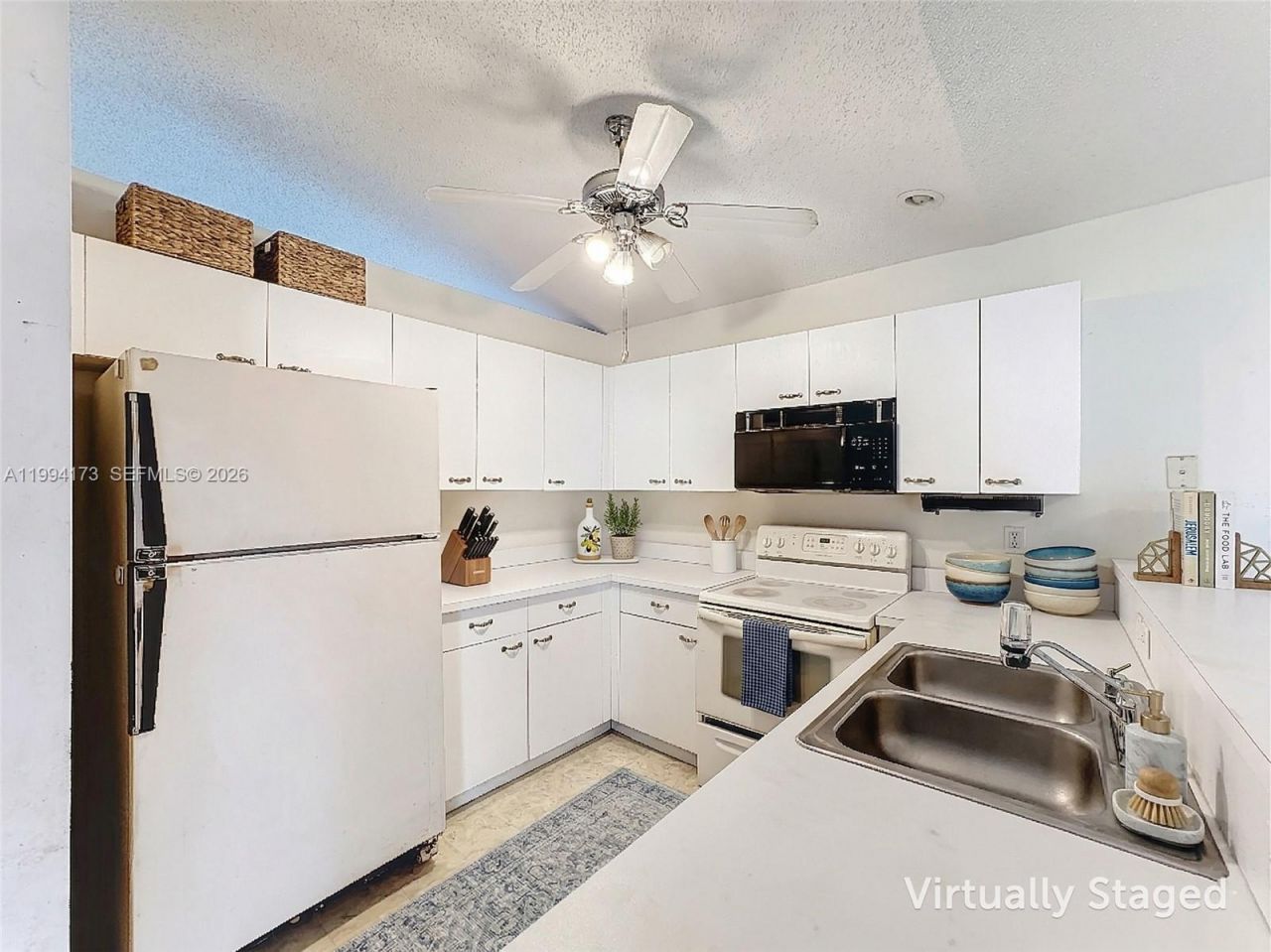 701 SW Amber Ter, Port Saint Lucie, FL 34953 Photo