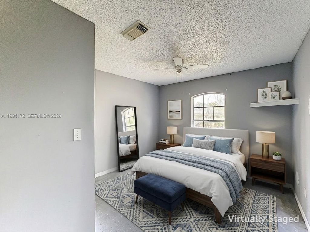 701 SW Amber Ter, Port Saint Lucie, FL 34953 Photo