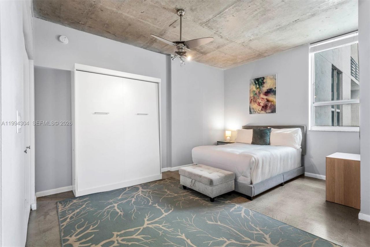 234 NE 3rd St , Unit 1106, Miami, FL 33132 Photo