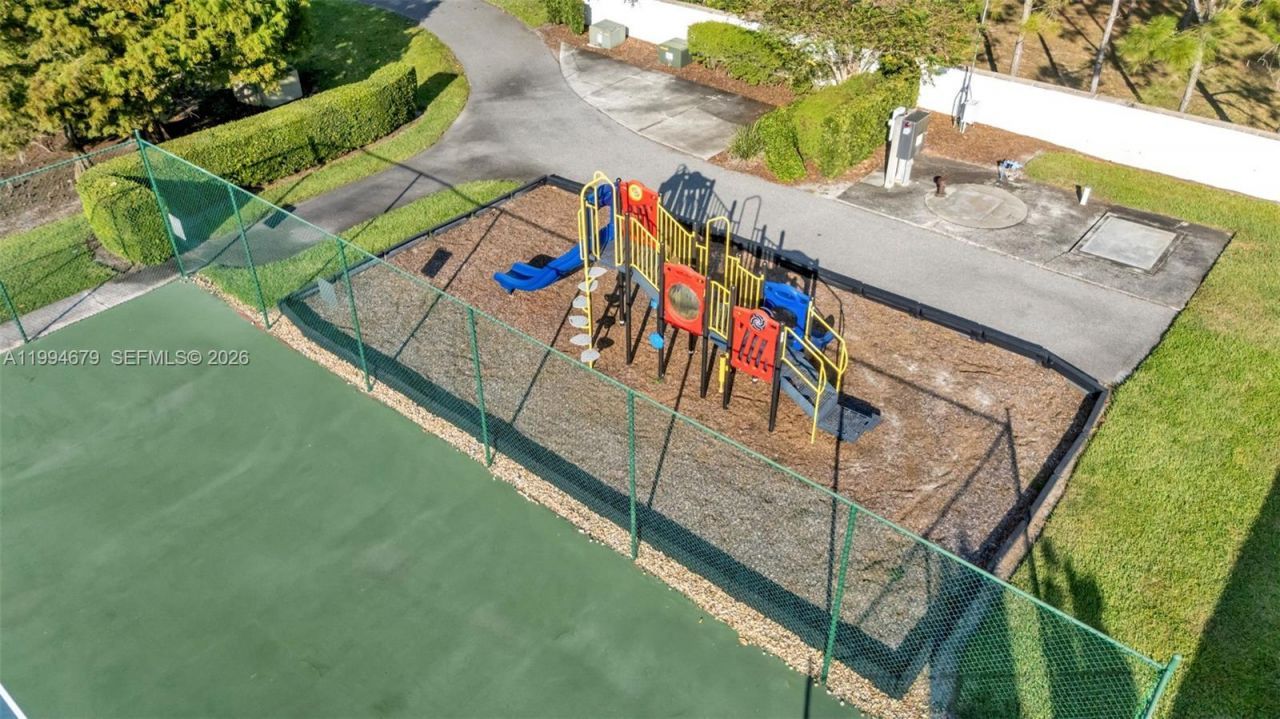 237 Mclean Point, Winter Haven, FL 33884 Photo