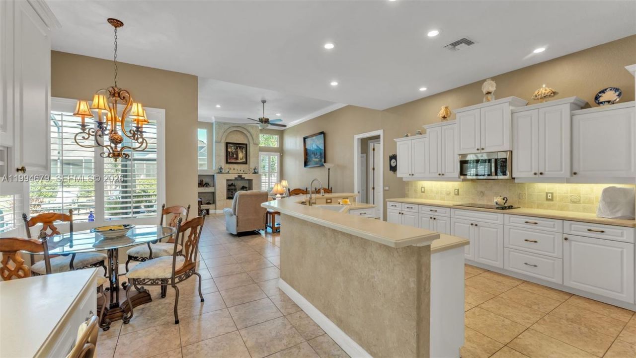 237 Mclean Point, Winter Haven, FL 33884 Photo