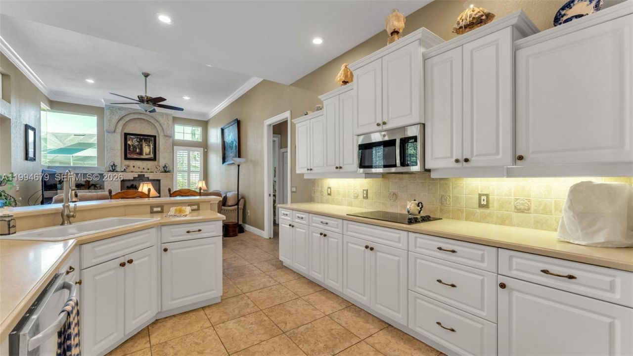 237 Mclean Point, Winter Haven, FL 33884 Photo