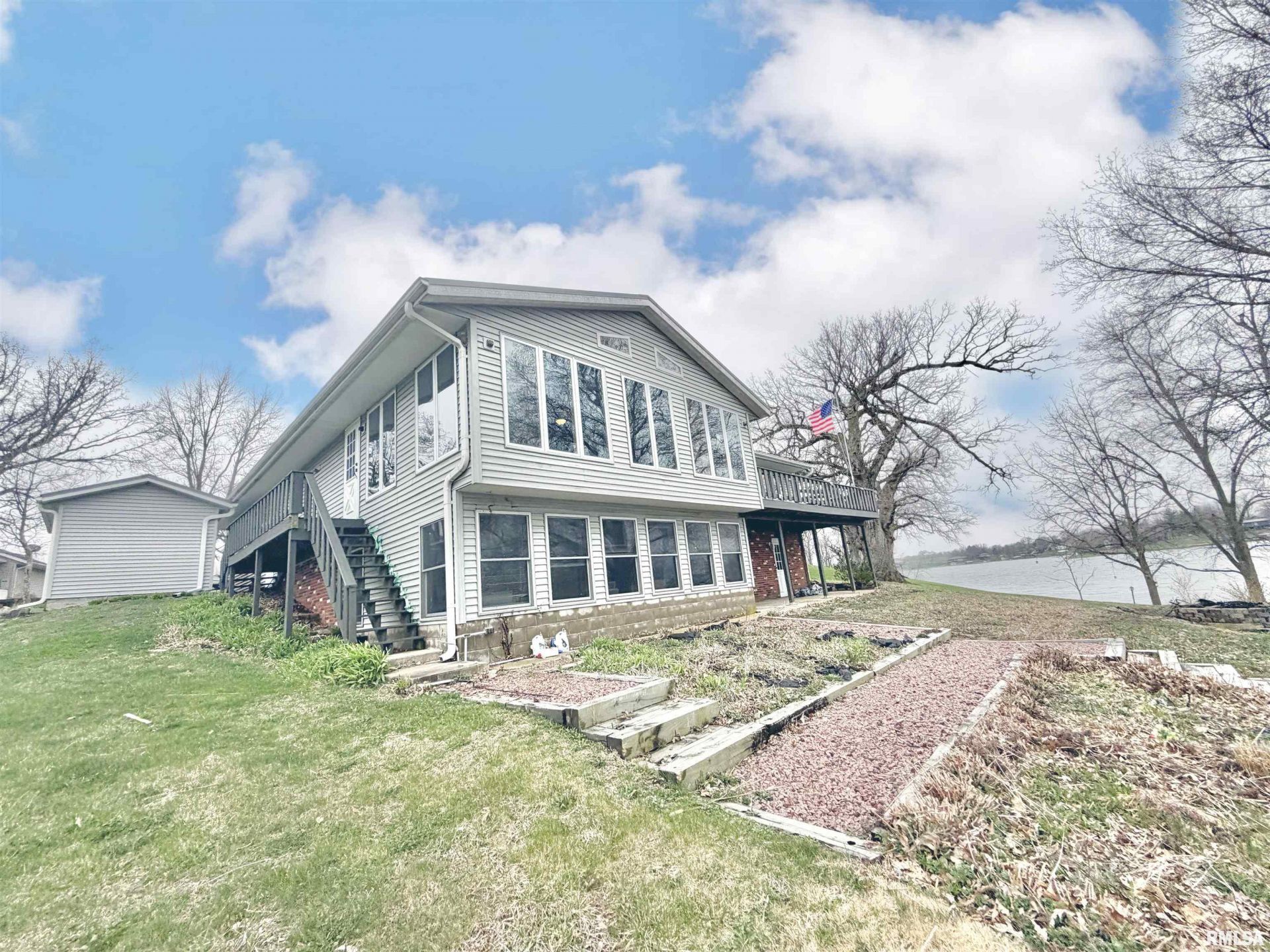 35 Shady Lane, Avon, IL 61415 Main Photo