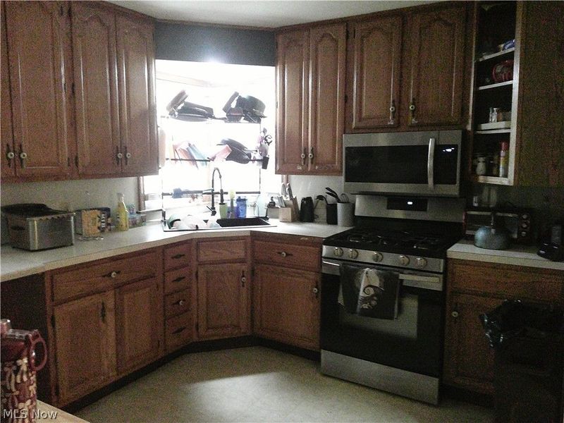 1317 38th Street NW, Canton, OH 44709 Photo 7