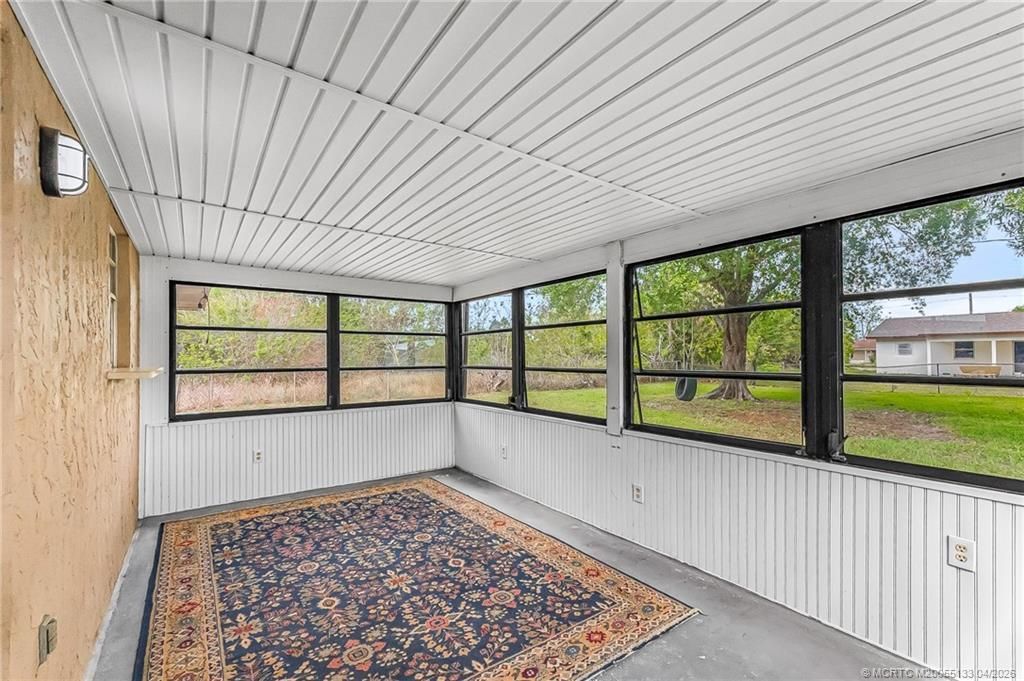 549 SW Buswell Avenue, Port Saint Lucie, FL 34983 Photo