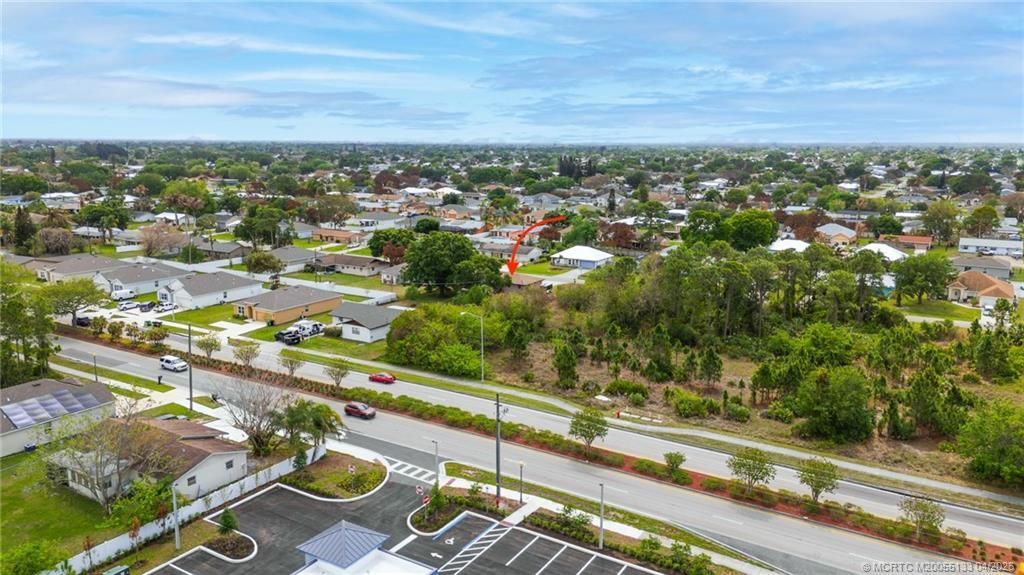 549 SW Buswell Avenue, Port Saint Lucie, FL 34983 Photo