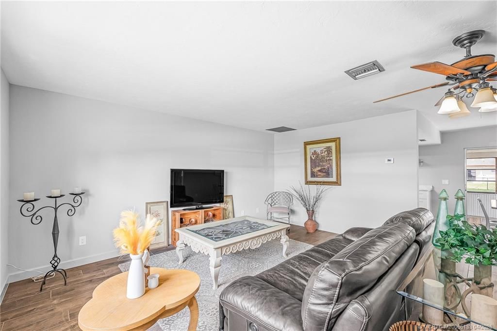 549 SW Buswell Avenue, Port Saint Lucie, FL 34983 Photo