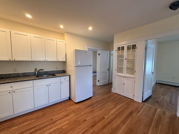 24 Brook Rd, Unit 3, Quincy, MA 02169