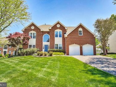6109 OAKENGATE WAY, CENTREVILLE, VA 20120