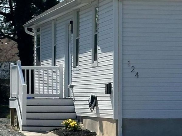 124 SPRUCE AVENUE, BELLMAWR, NJ 08031