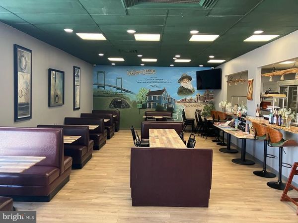 415 N WHITE HORSE PIKE , LAUREL SPRINGS, NJ 08021