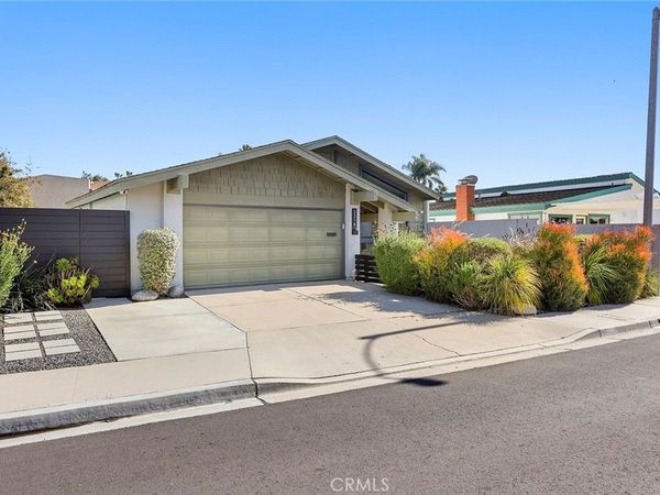 3318 Wyoming Circle , Costa Mesa, CA 92626