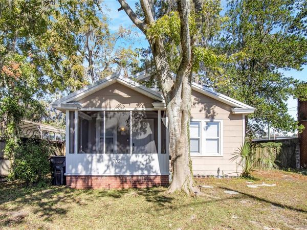 702 NW 2ND AVENUE , GAINESVILLE, FL 32601