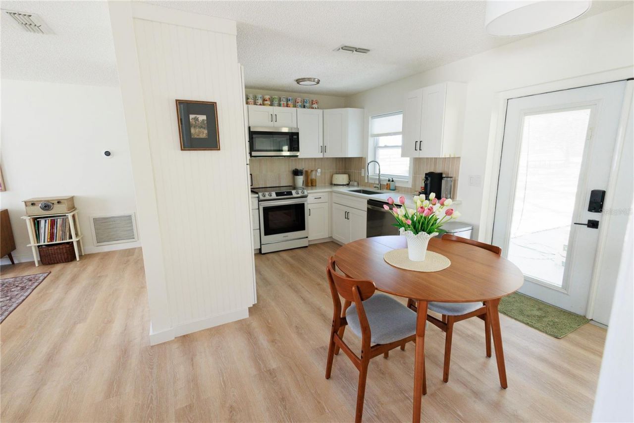 3630 Eagles Nest Road , Fruitland Park, FL 34731 Photo