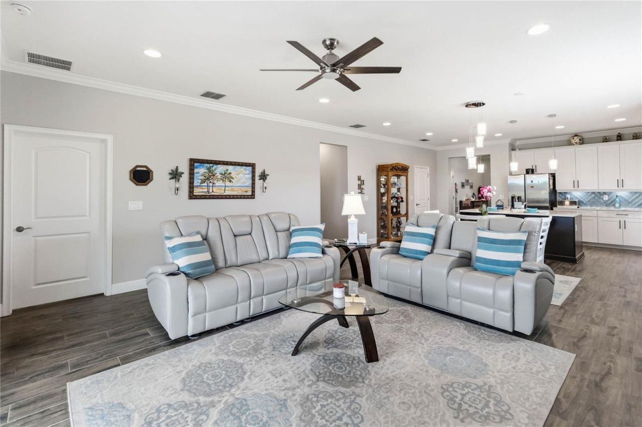 3273 Songbird Circle, Harmony, FL 34773 Photo