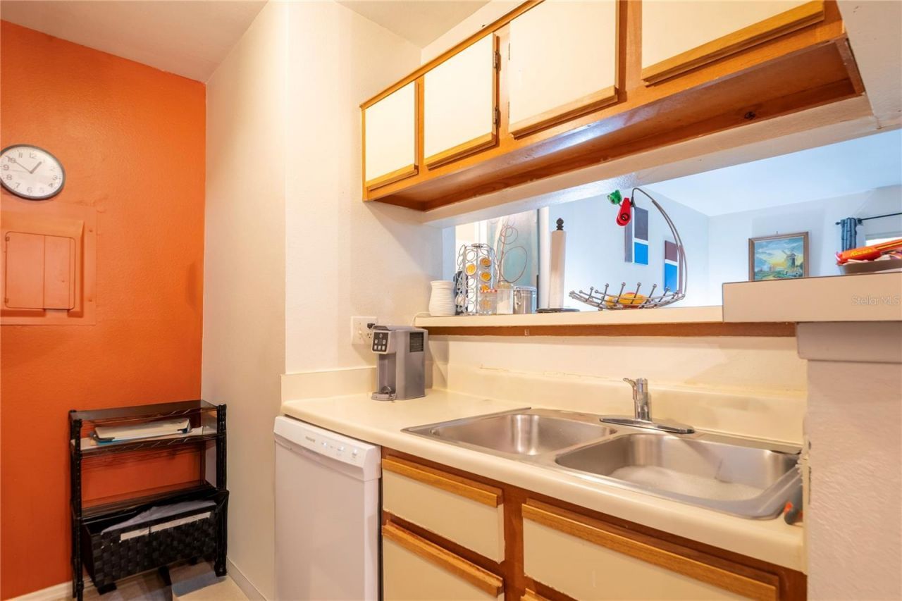 1400 Gandy Boulevard N, Unit 1111, Saint Petersburg, FL 33702 Photo