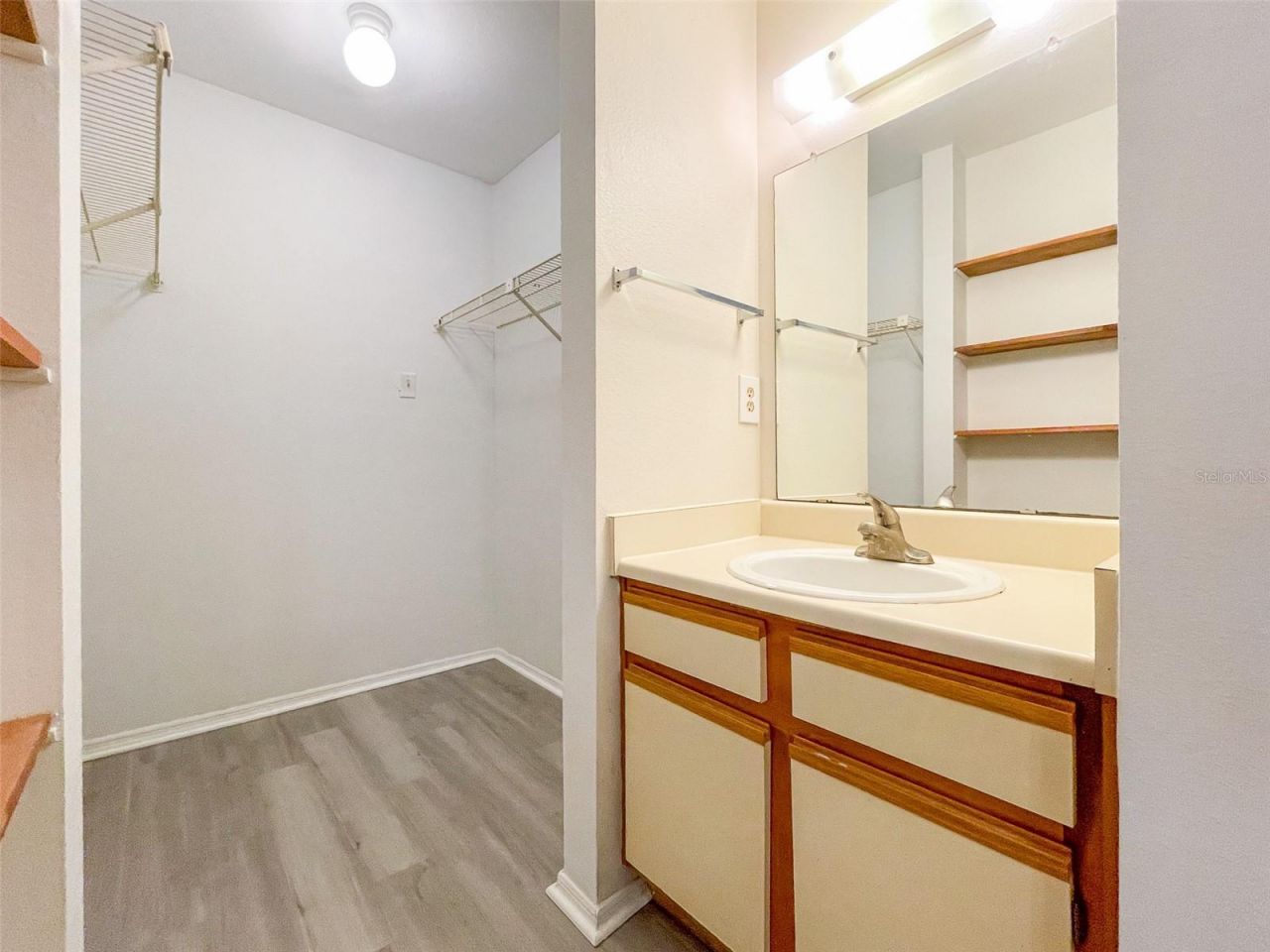 1400 Gandy Boulevard N, Unit 1111, Saint Petersburg, FL 33702 Photo