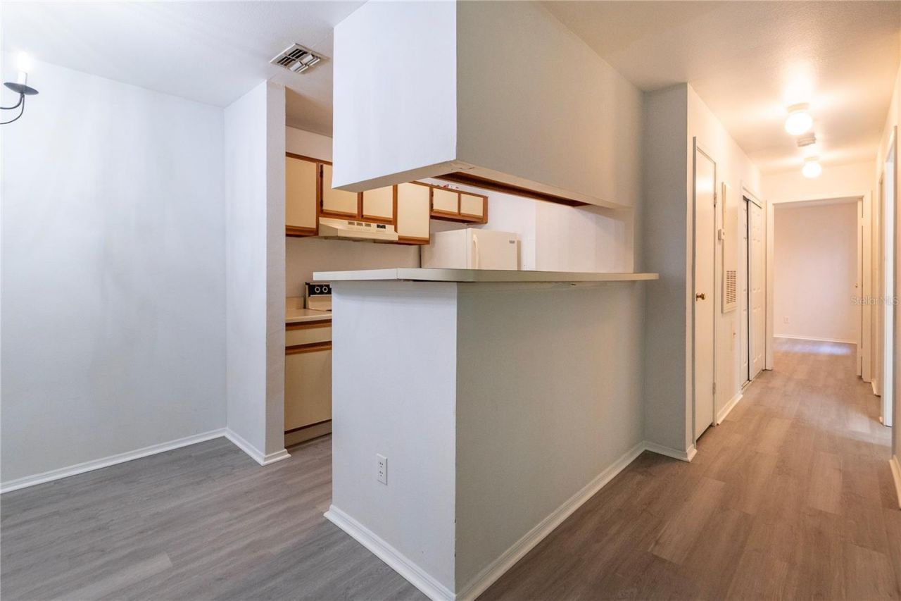 1400 Gandy Boulevard N, Unit 1111, Saint Petersburg, FL 33702 Photo