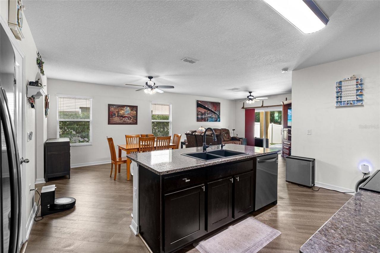 5946 81st Avenue N, Pinellas Park, FL 33781 Photo