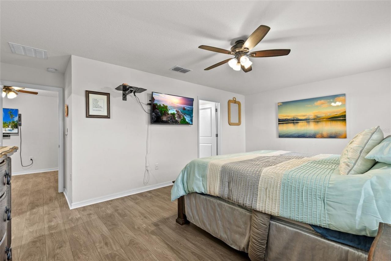 5946 81st Avenue N, Pinellas Park, FL 33781 Photo