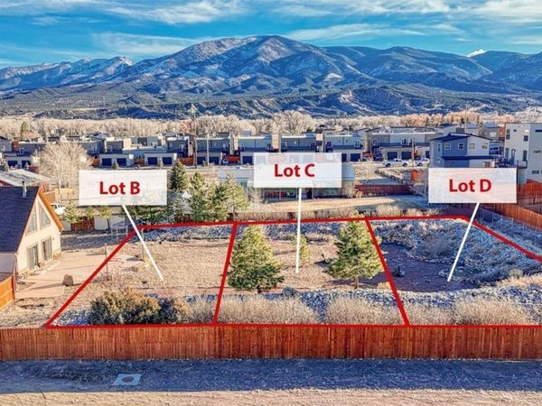 7563 County Road 141 , Salida, CO 81201