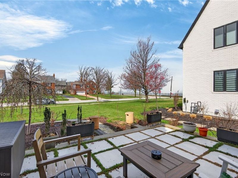 1017 Wilbert Road, Lakewood, OH 44107 Photo 4