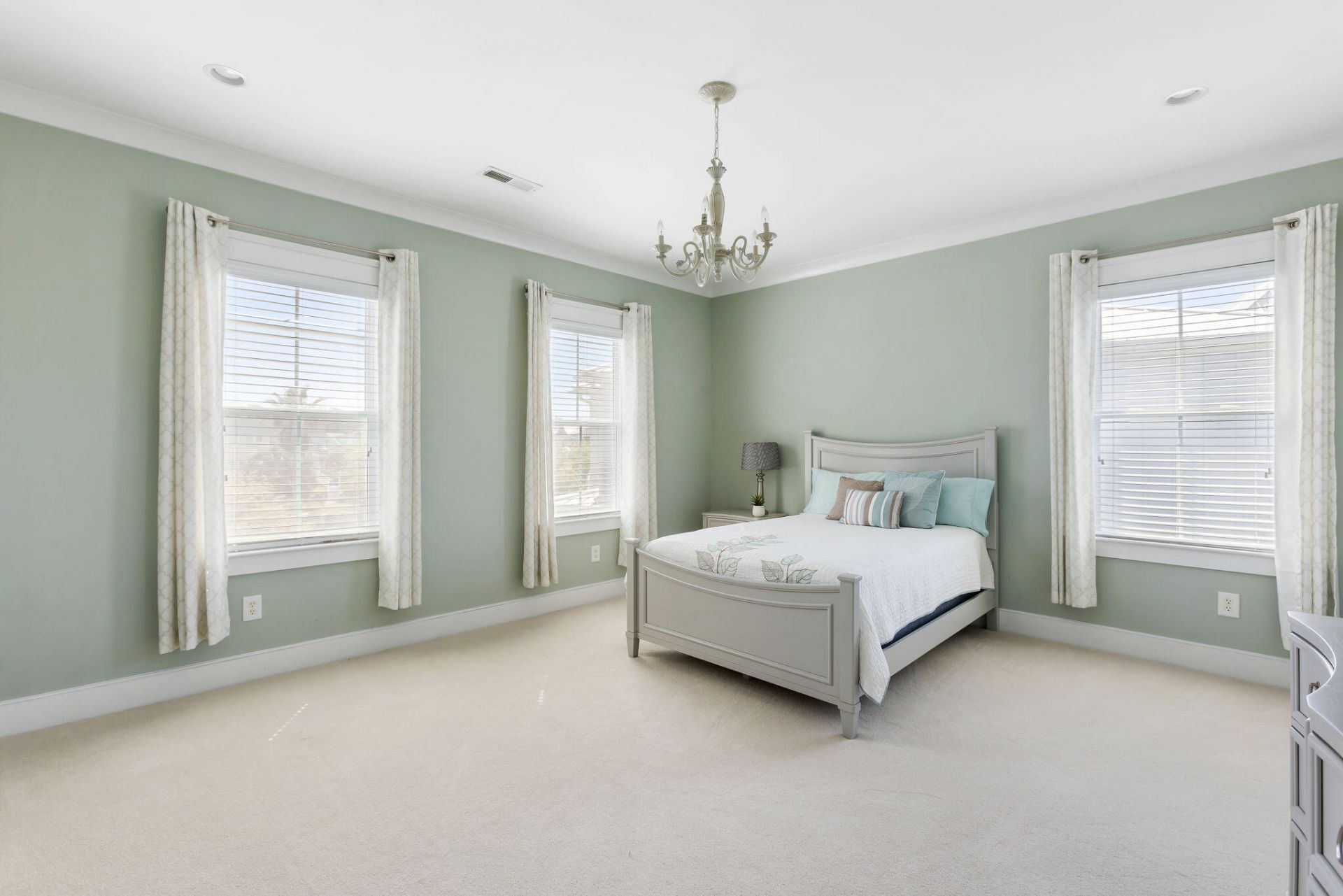 2652 Crooked Stick Lane Photo 34