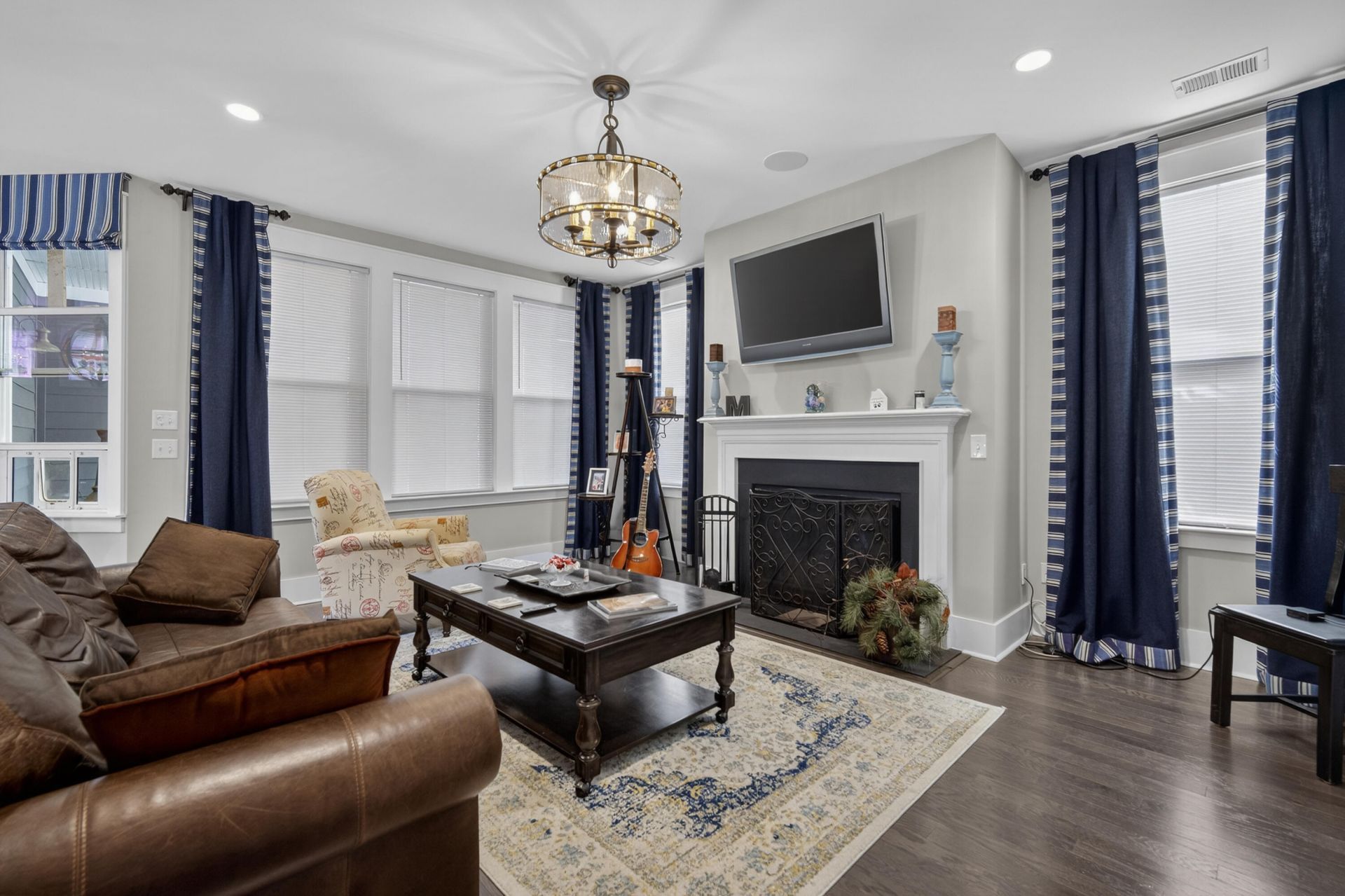 155 Village Ponds Drive Photo 4