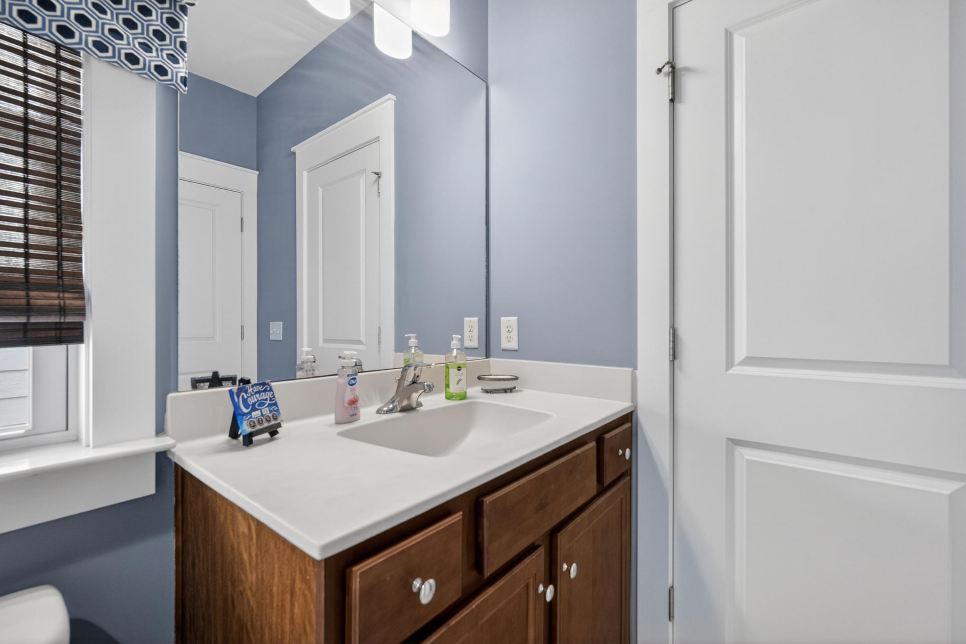 155 Village Ponds Drive Photo 42