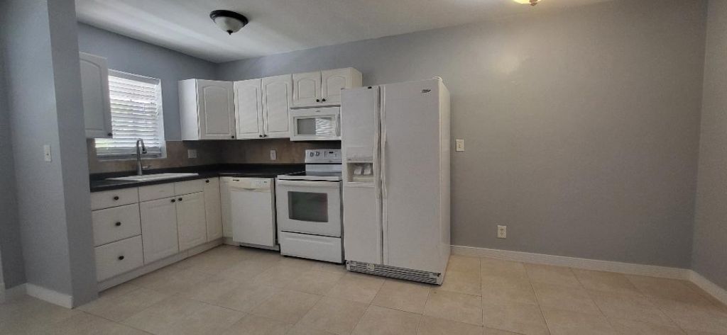 5240 NE 14th Way, Unit 5, Fort Lauderdale, FL 33334 Photo