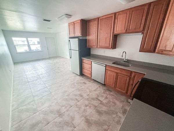 2612 S 29th Street, Fort Pierce, FL 34981