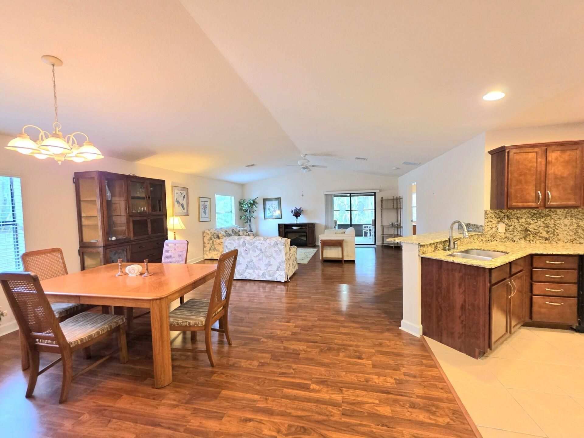 17 San Felipe, Fort Pierce, FL 34951 Photo