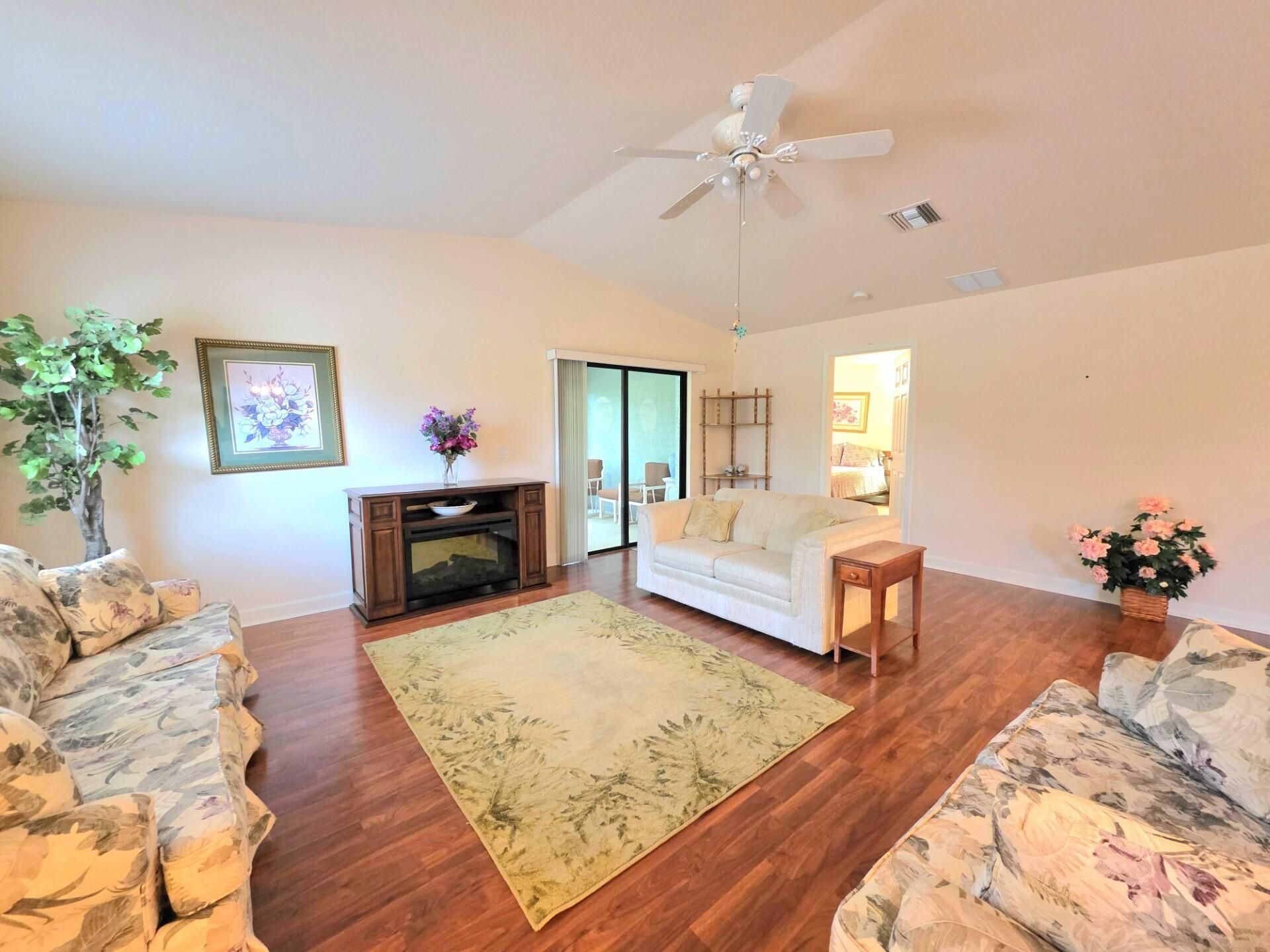 17 San Felipe, Fort Pierce, FL 34951 Photo