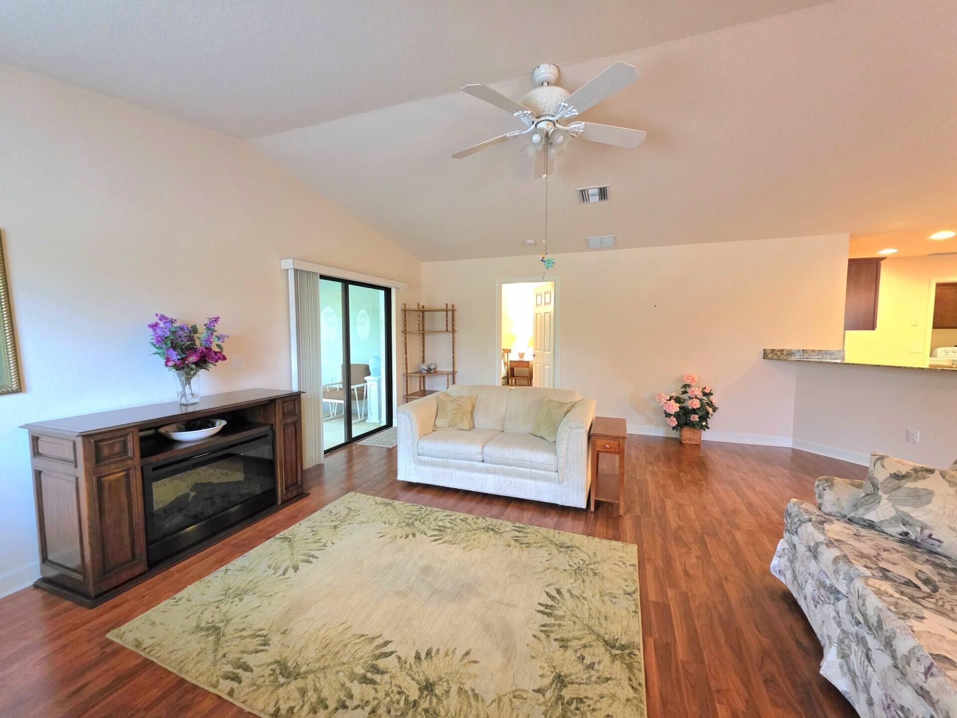 17 San Felipe, Fort Pierce, FL 34951 Photo