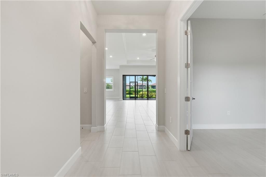 1848 Terreno Blvd, Naples, FL 34120 Photo