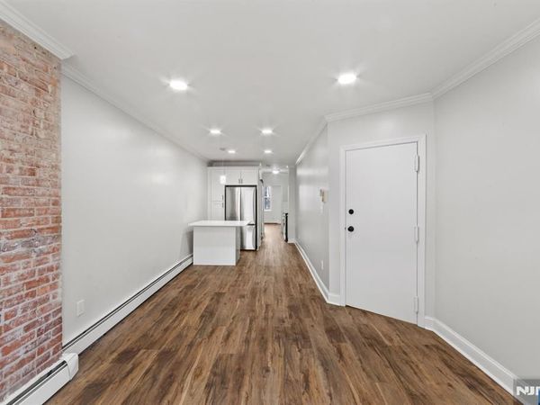 3027 John F Kennedy Boulevard 2, JERSEY CITY, NJ 07306