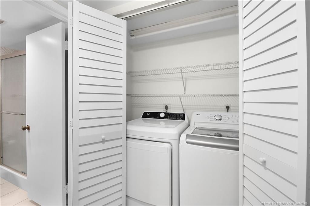 529 NE Plantation Road, Unit 105, Stuart, FL 34996 Photo