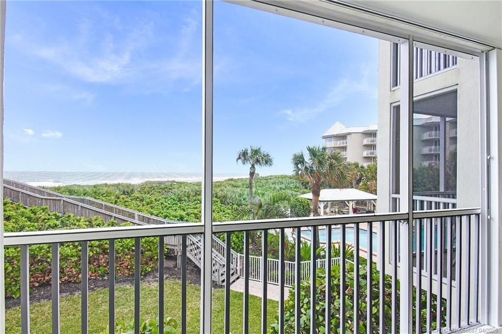 529 NE Plantation Road, Unit 105, Stuart, FL 34996 Photo