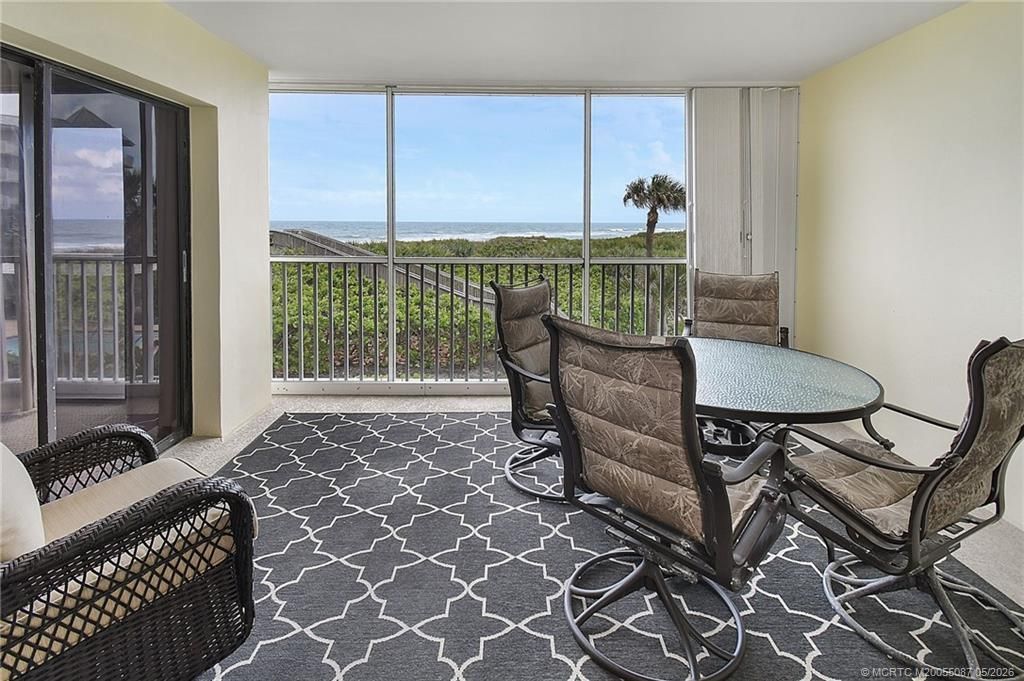 529 NE Plantation Road, Unit 105, Stuart, FL 34996 Photo