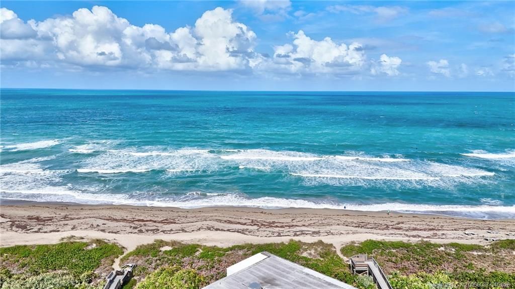 529 NE Plantation Road, Unit 105, Stuart, FL 34996 Photo