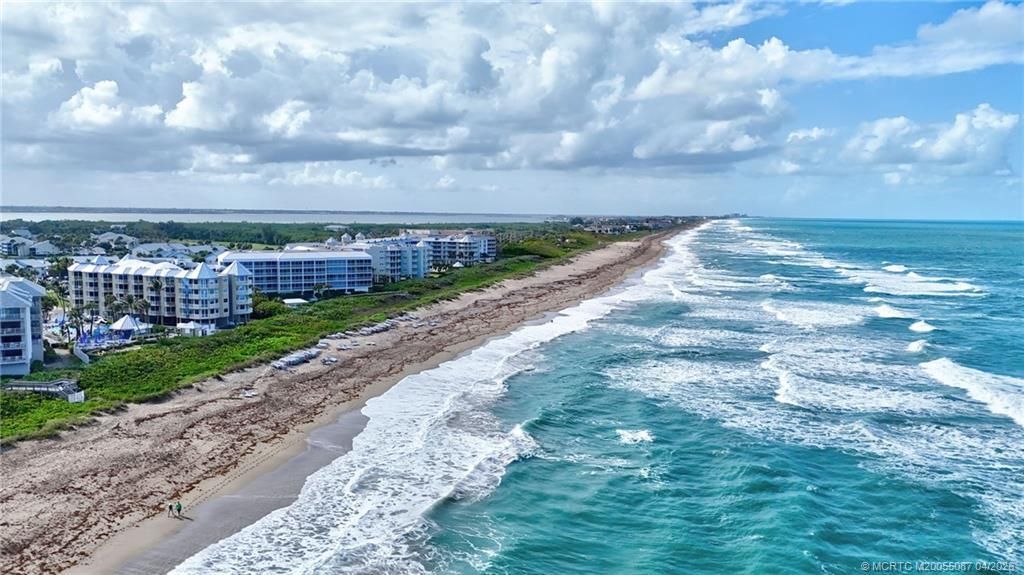 529 NE Plantation Road, Unit 105, Stuart, FL 34996 Photo