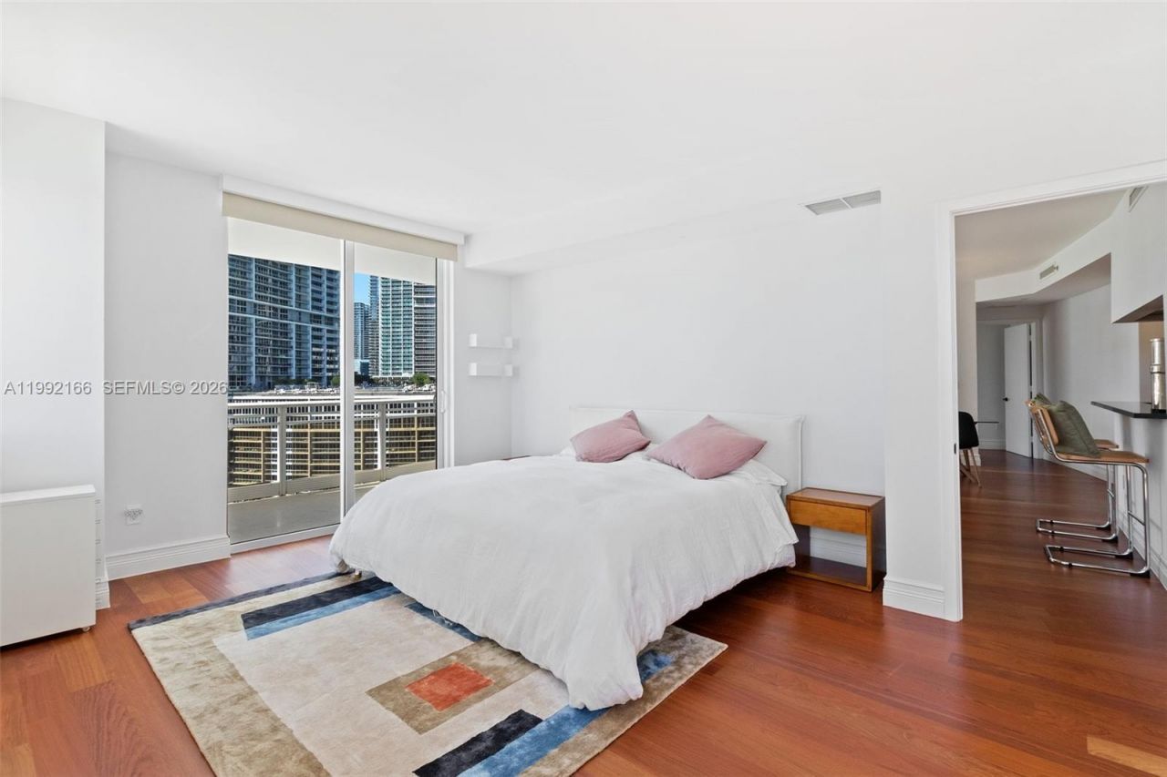 901 Brickell Key Blvd , Unit 1609, Miami, FL 33131 Photo