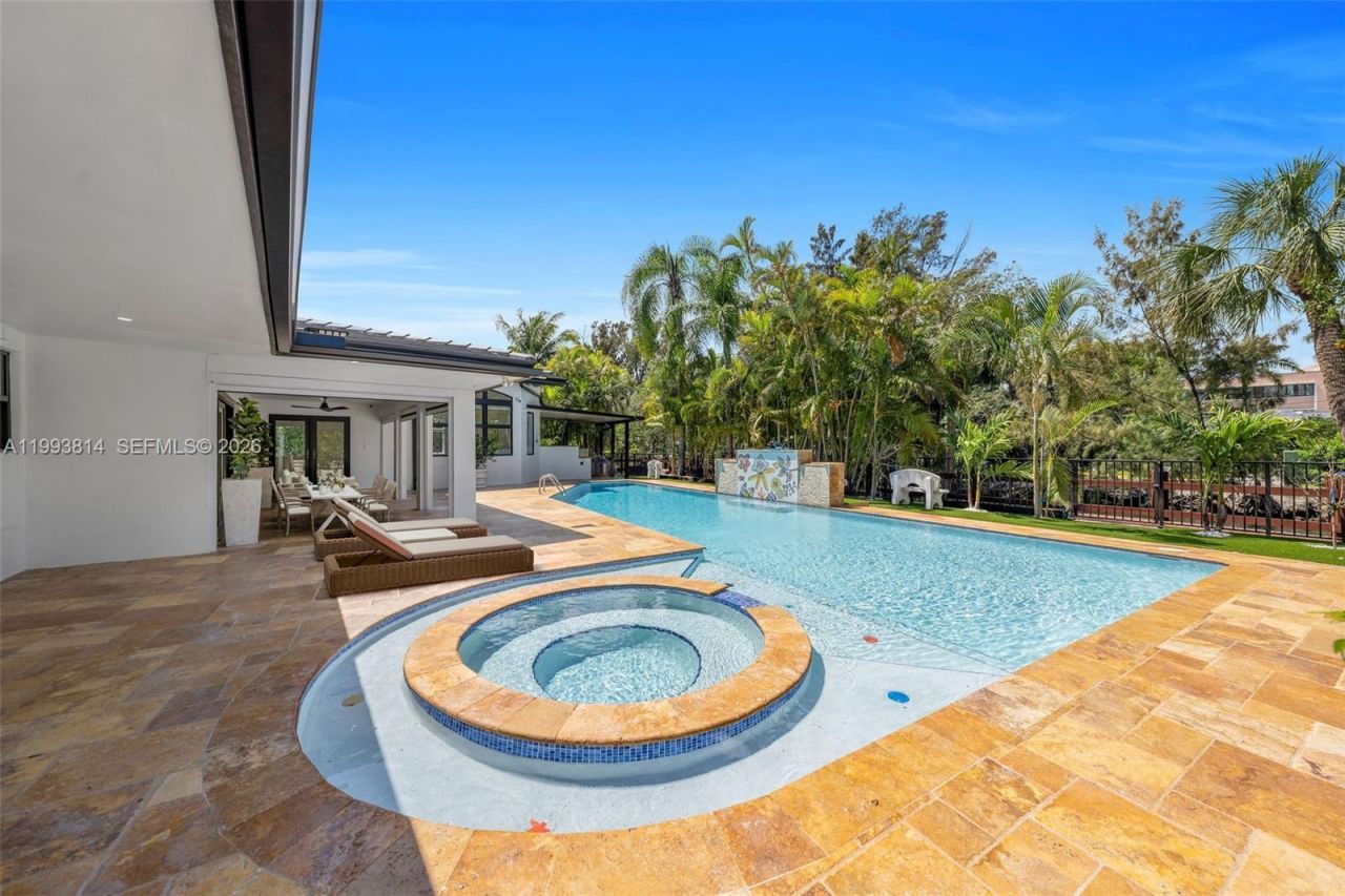 5120 Carillo St, Coral Gables, FL 33146 Photo